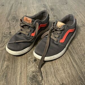 Women’s Vans Sneakers size 7